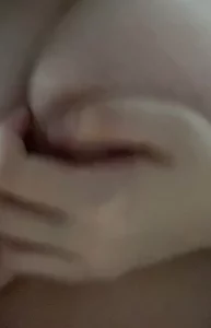 大奶妹自拍